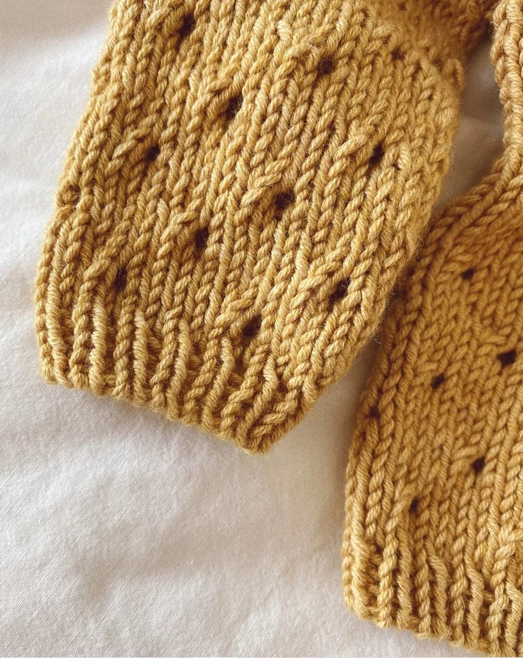 Anna's Summer Cardigan by PetiteKnit