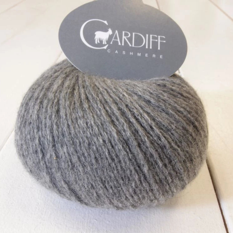 Cardiff Kashmir Classic 6/28 519 fumo