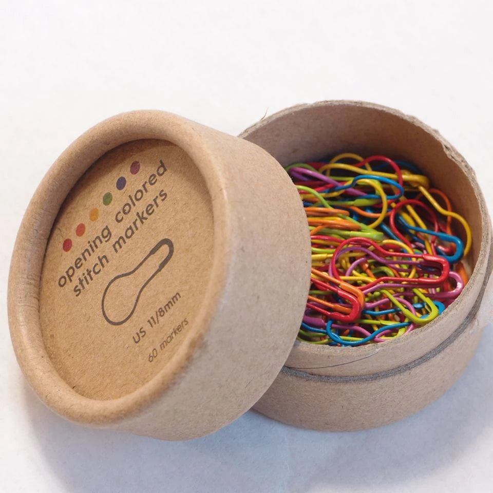 Cocoknits opening colored Stitch Markers, silmukkamerkit maks. 8mm puikot