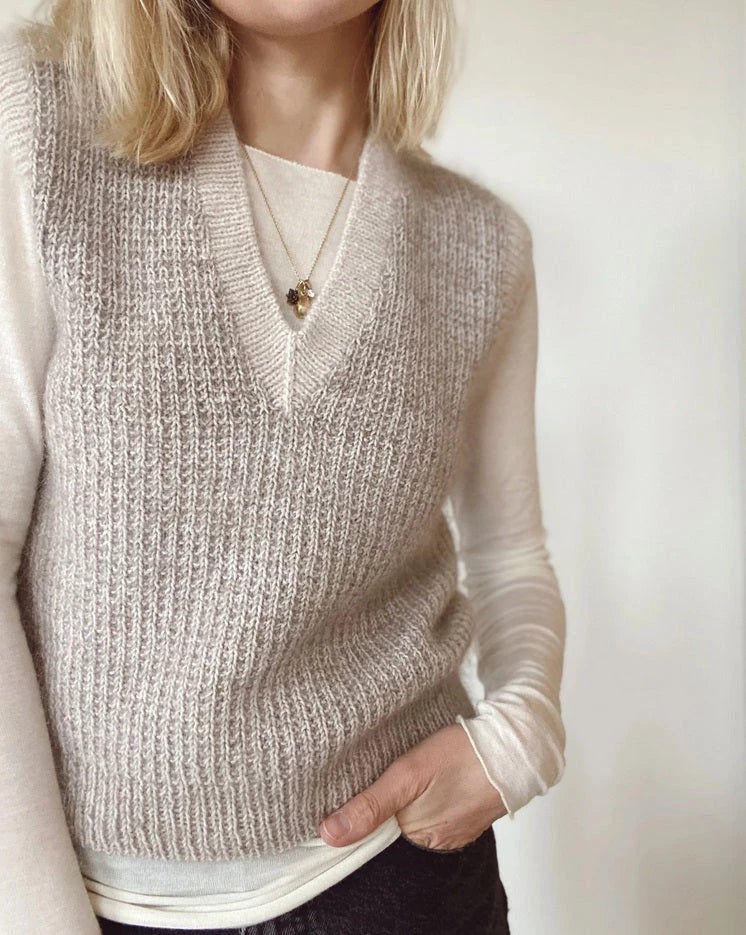 Friday Sliopver V-neck by PetiteKnit