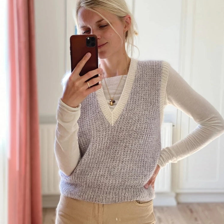 Friday Sliopver V-neck by PetiteKnit