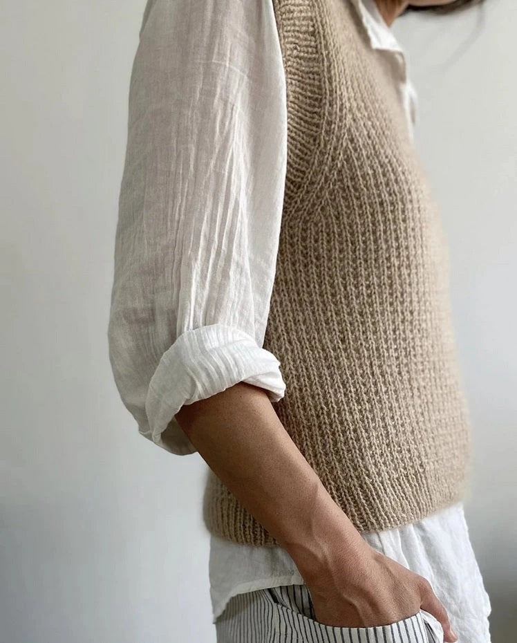 Friday Sliopver V-neck by PetiteKnit