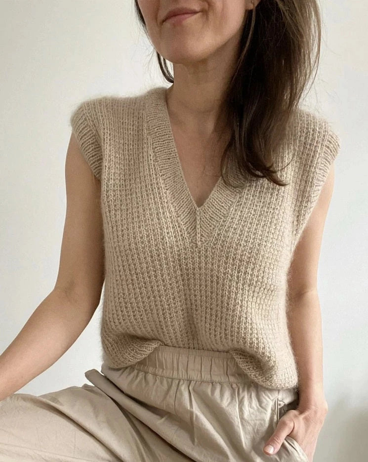 Friday Sliopver V-neck by PetiteKnit