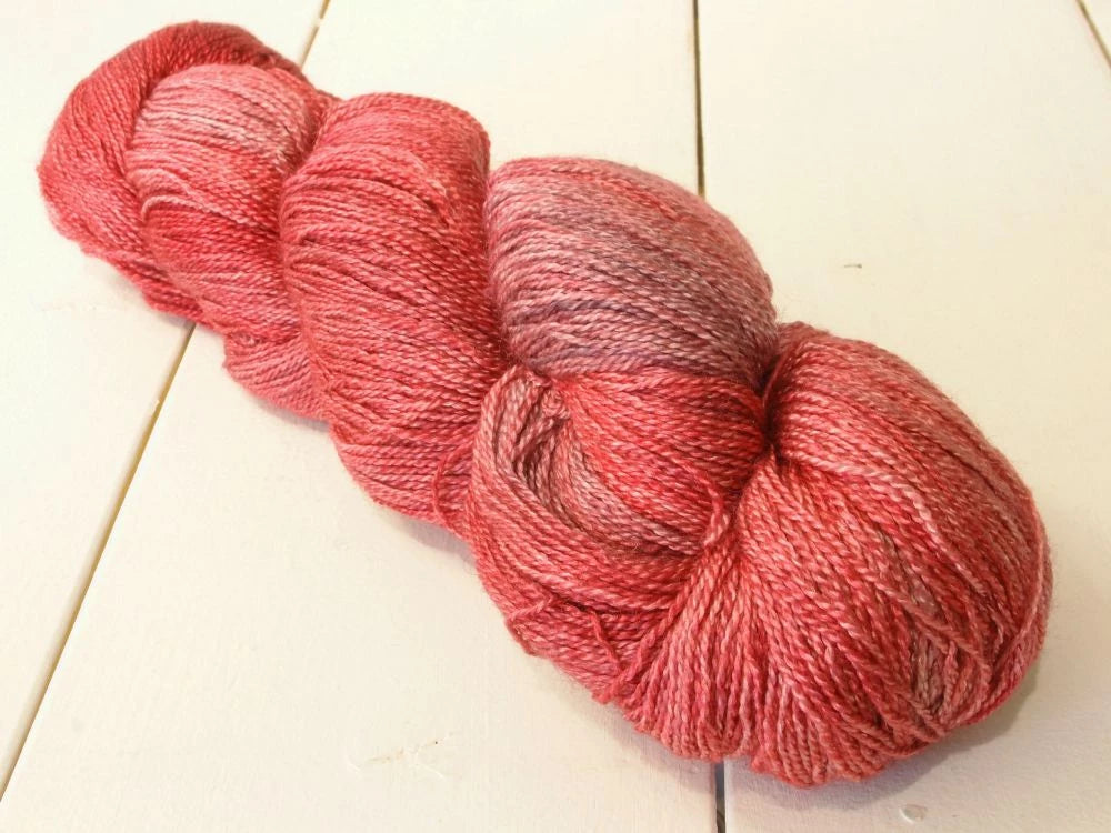 Fyberspates Gleem Lace 700 Spiced Plum