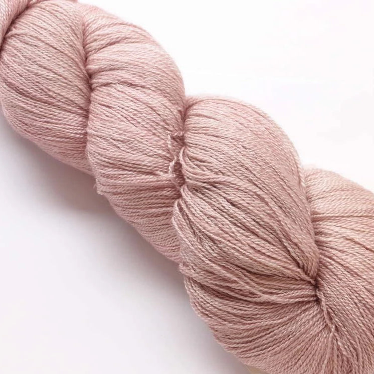 Fyberspates Gleem Lace 723 Blush