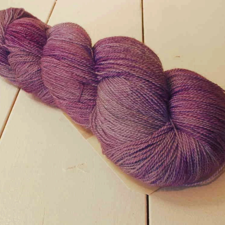 Fyberspates Gleem Lace 710 Lavendar Haze