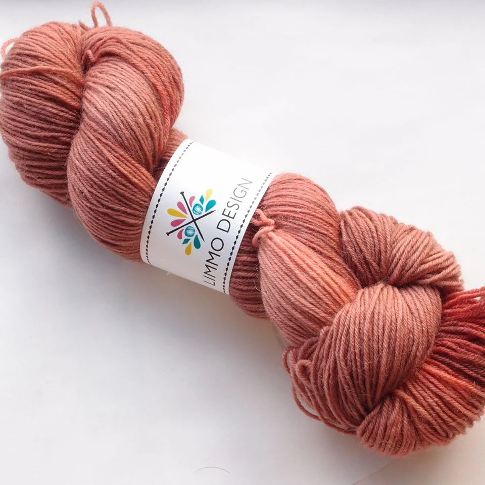 Limmo Design Sockgarn Fiskmås brun Sås