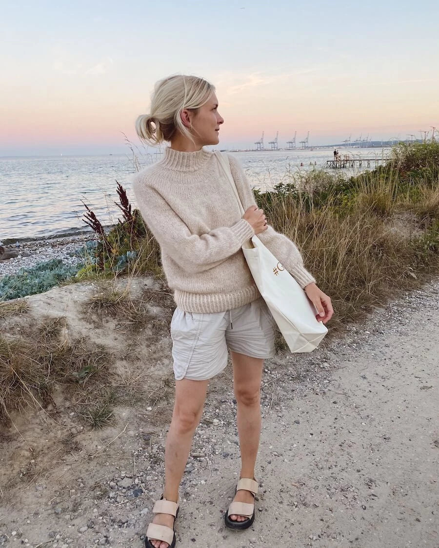 Novice Sweater by PetiteKnit