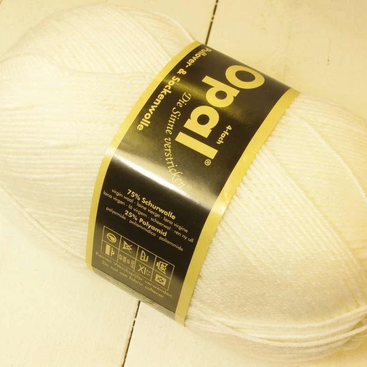 Opal Uni 4 ply 2620 Hartweiss