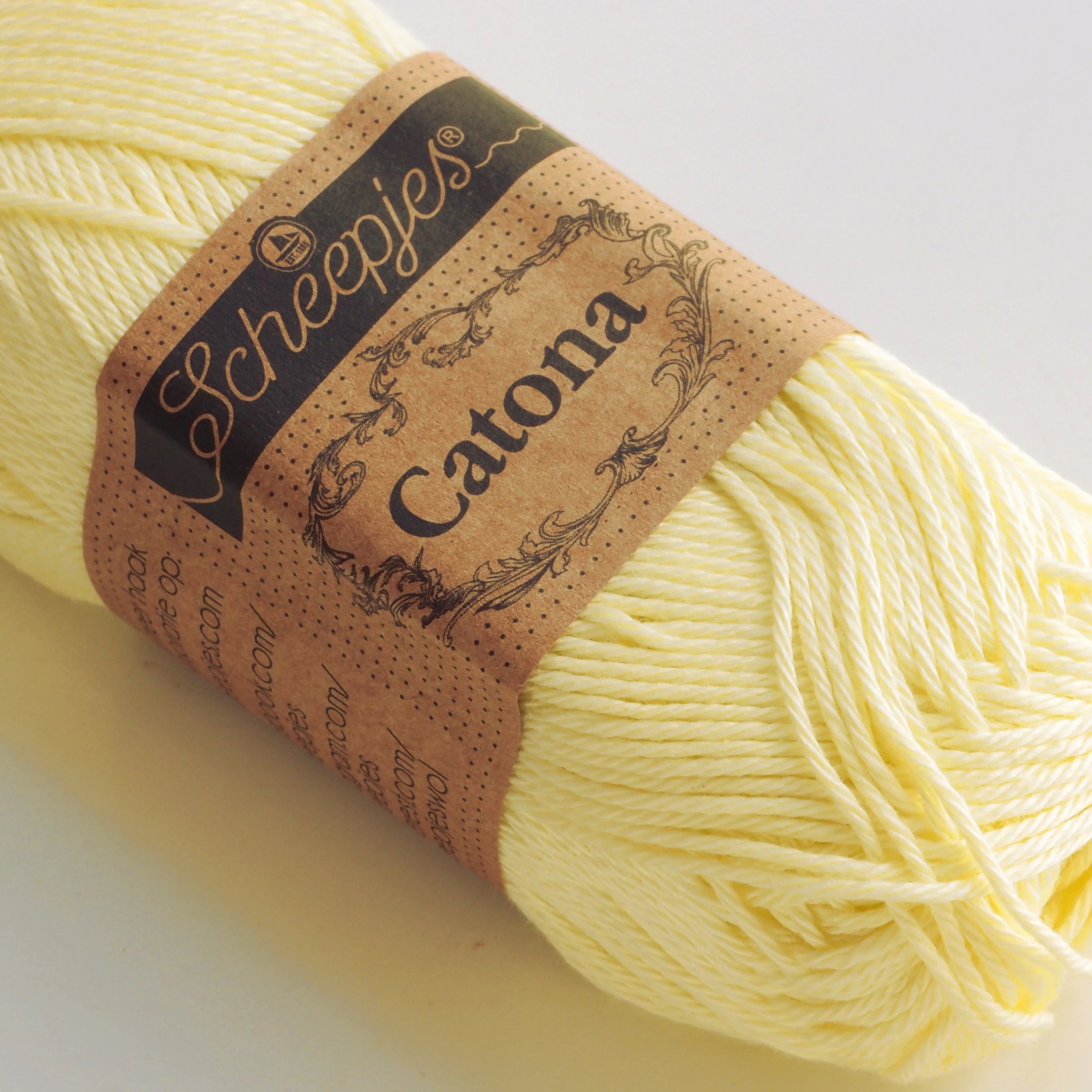 Scheepjes Catona, 100 Lemon chiffon