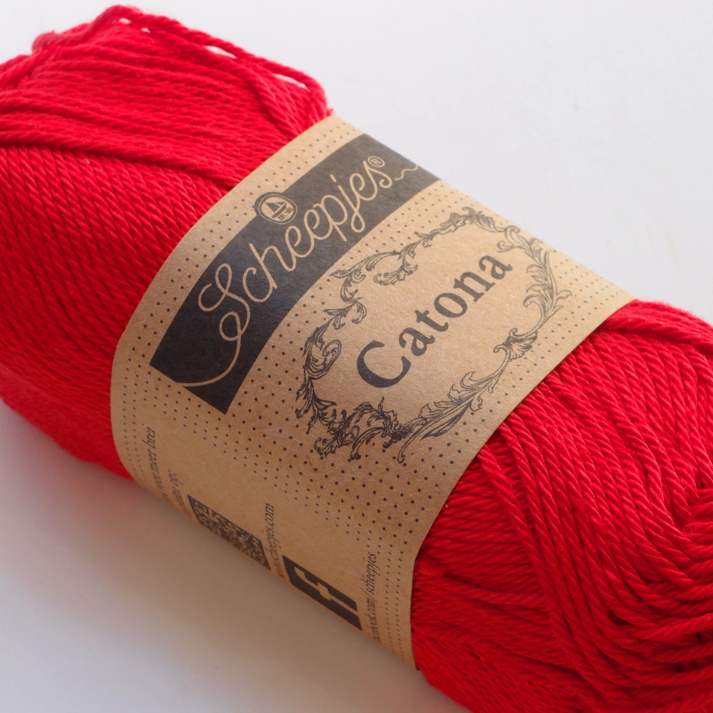 Scheepjes Catona, 115 Hot Red, joulunpunainen