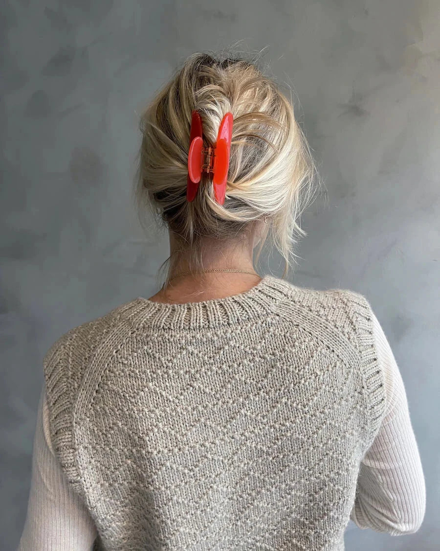 Sille Slipover pattern by PetiteKnit