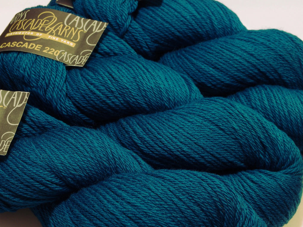 Cascade 220, 8892 AZURE