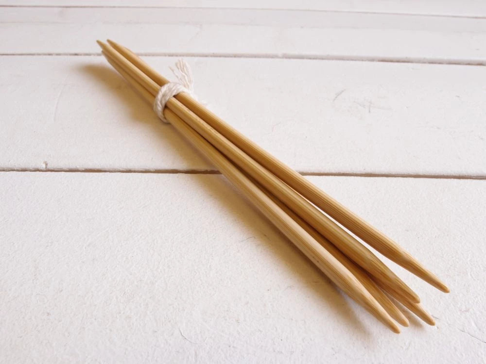 Kinki Amibari sukkapuikko bambu 4,5 mm / 15 cm